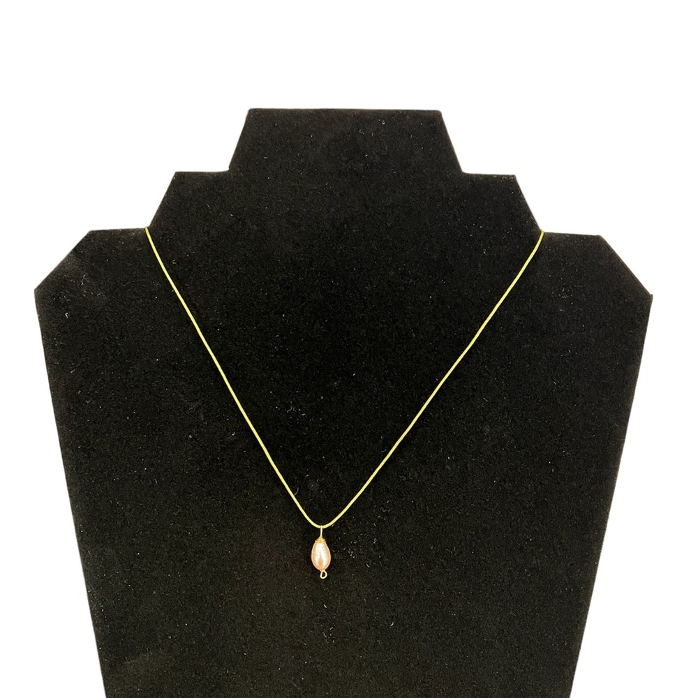 Pearl necklace
